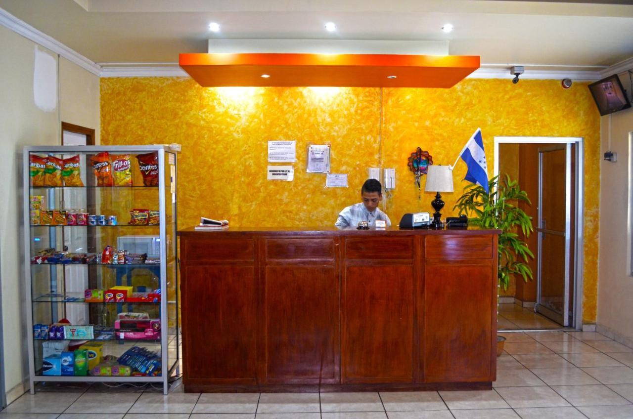 Hotel Plaza Palmero San Pedro Sula Extérieur photo